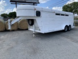 1993 24' 4 Horse Slant Trailer, Tac Rooms Front & Black, good Floor, new tires , lights work, title