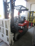 TOYOTA FORKLIFT W/CASCADE PUSH PULLER  model-7FBEU20  Hours- 23802