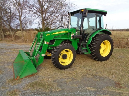 John Deere 5083E with Loader SN LV5083E160978