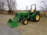 John Deere 5520 with Loader SN LV5520S452310