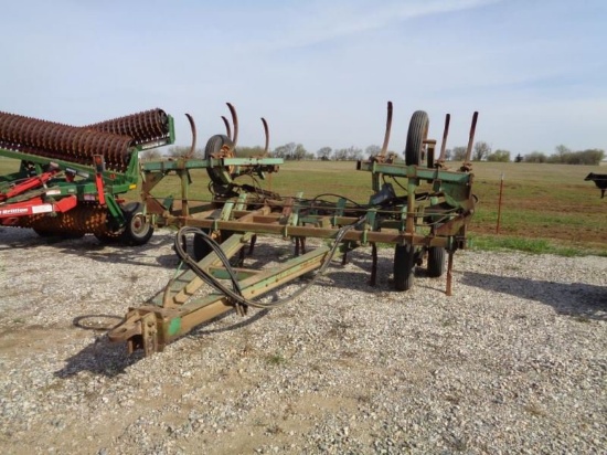 John Deere 1610 SN 001986