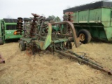 John Deere 335 Tandem Disk