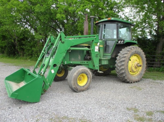 John Deere 4440 with Loader SN 027922R