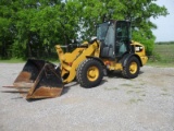 CAT 906M SN JH6600544