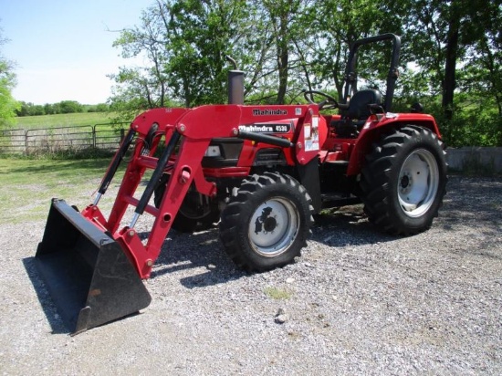 Mahindra 4530 with Loader SN USMN1839