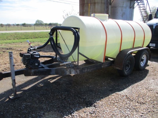 1000 gallon nurse Tank on Trailer