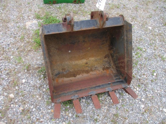 John Deere 18" Backhoe Bucket