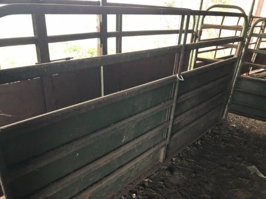 10' Crowding Alley