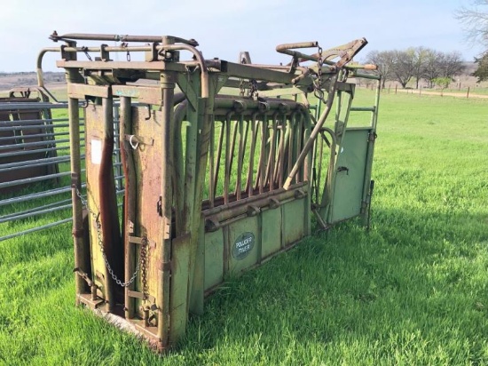 Powder River Chute with Palp Cage