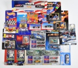 19-Hot Wheels Racing NIB