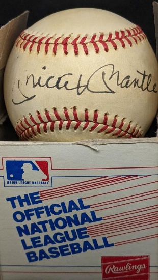 Autographed HOF Mickey Mantle New York Yankees MLB Baseball