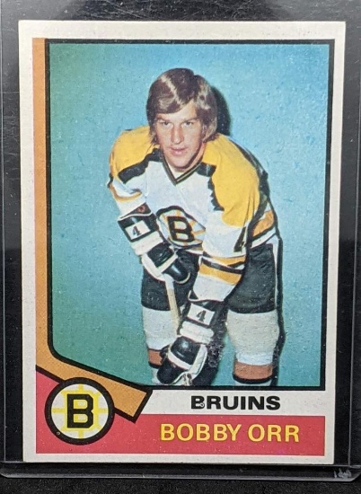 1974 Topps Bobby Orr NHL Hockey Card Excellent