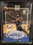 1997 Kobe Bryant ScoreBoard NBA Rookie Card #16