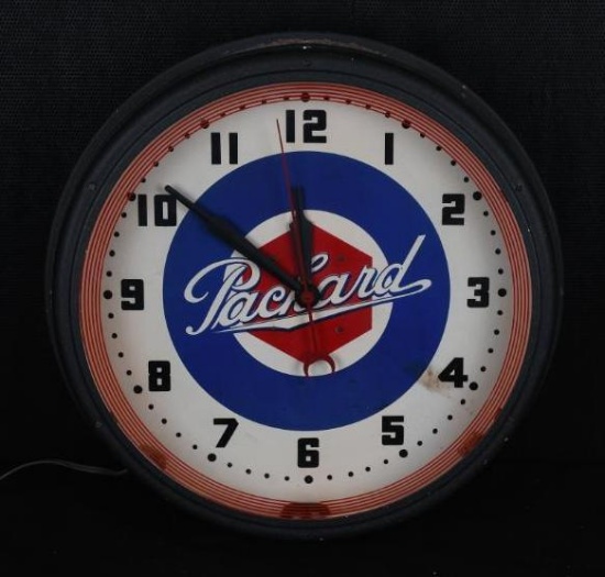 Packard w/Lug Nut Logo Neon Clock