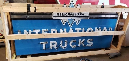 International Trucks w/Triple Blue Diamond Logo Porcelain Neon Sign