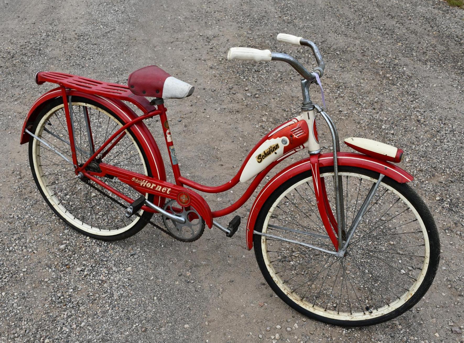 1951 Schwinn Hornet outdoorsy Original