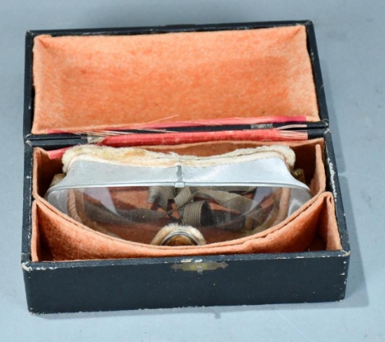 Rayonante Goggle in the Box