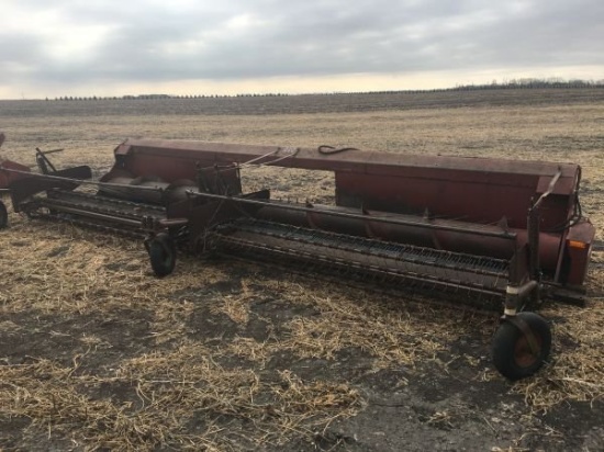 810 Case IH bean pickup head w/ Sund pickup