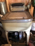 Maytag washing machine