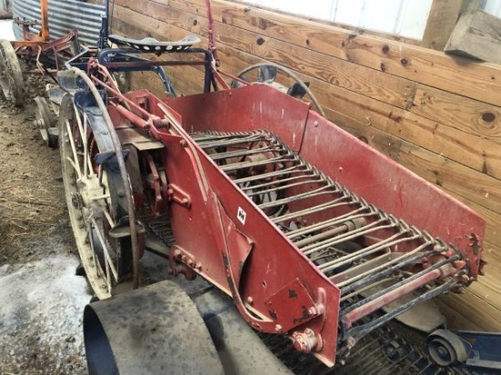 Antique IH potato digger