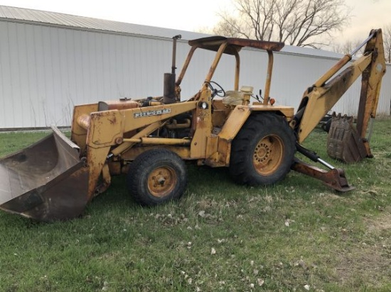 JD Model 510 loader backhoe