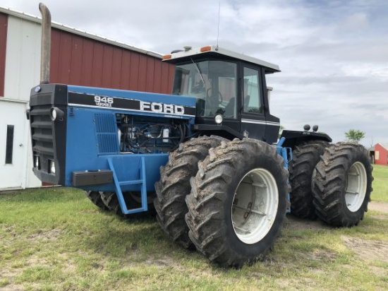 1991 Ford Versatile 946 4WD tractor