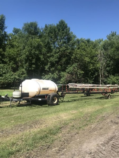 100’ Bourgault sprayer, wheel boom