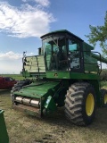 8820 JD Titan 2 combine