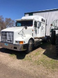 1996 International 9400I semi