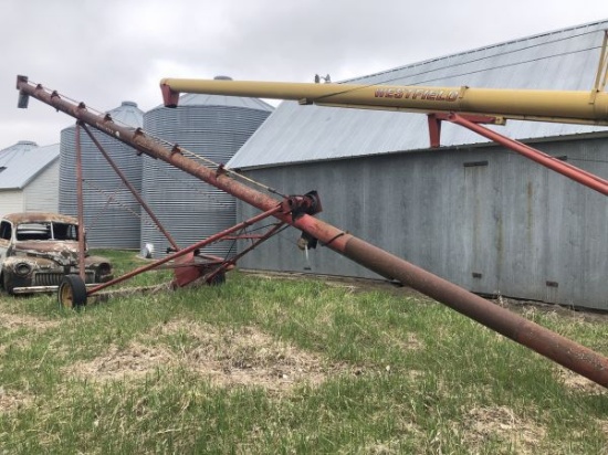 8” x 52’ Versatile PTO auger