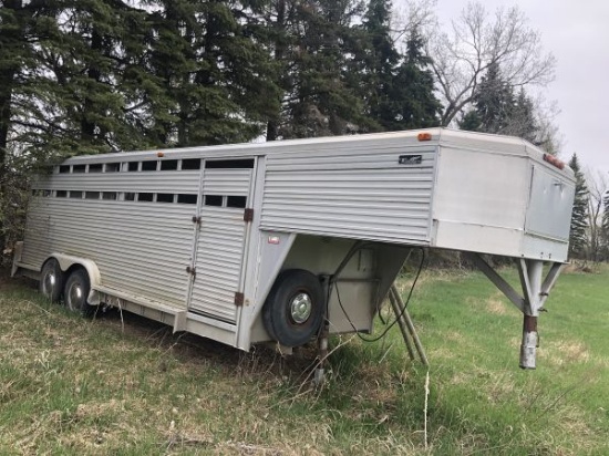 7x20 C.W.C. Featherlite CWC aluminum stock trailer