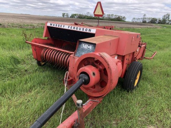 Massey Ferguson Model 124 square baler