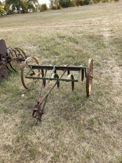 Iron wheel cultivator