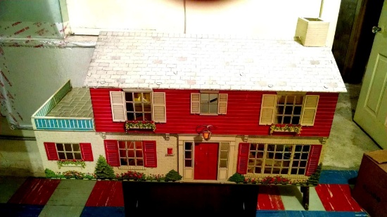 Vintage tin dollhouse