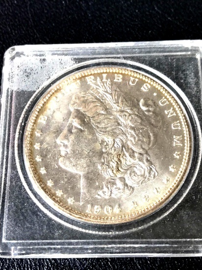 1904 -o Morgan silver dollar