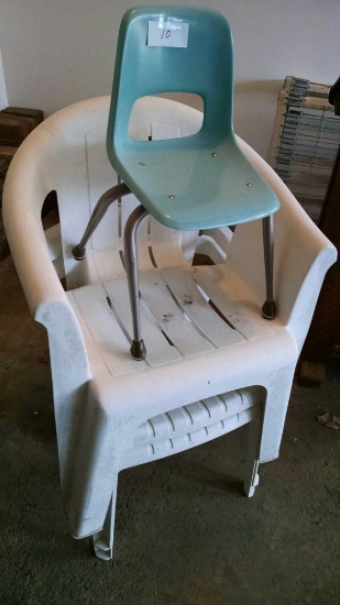 Outdoor chair lot