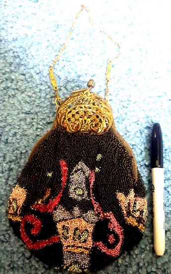 Vintage beaded purse made in Belgium