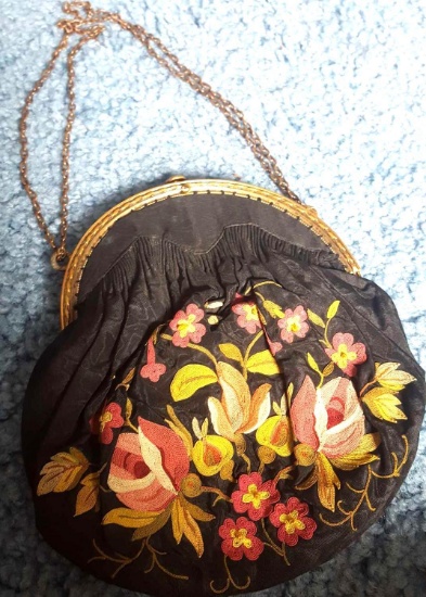 Vintage 1920's petit point, london purse