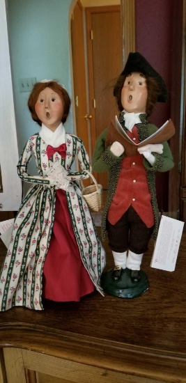 Byres Choice Williamsburg Figurines