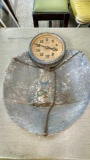 Vintage New York Scale Company scale