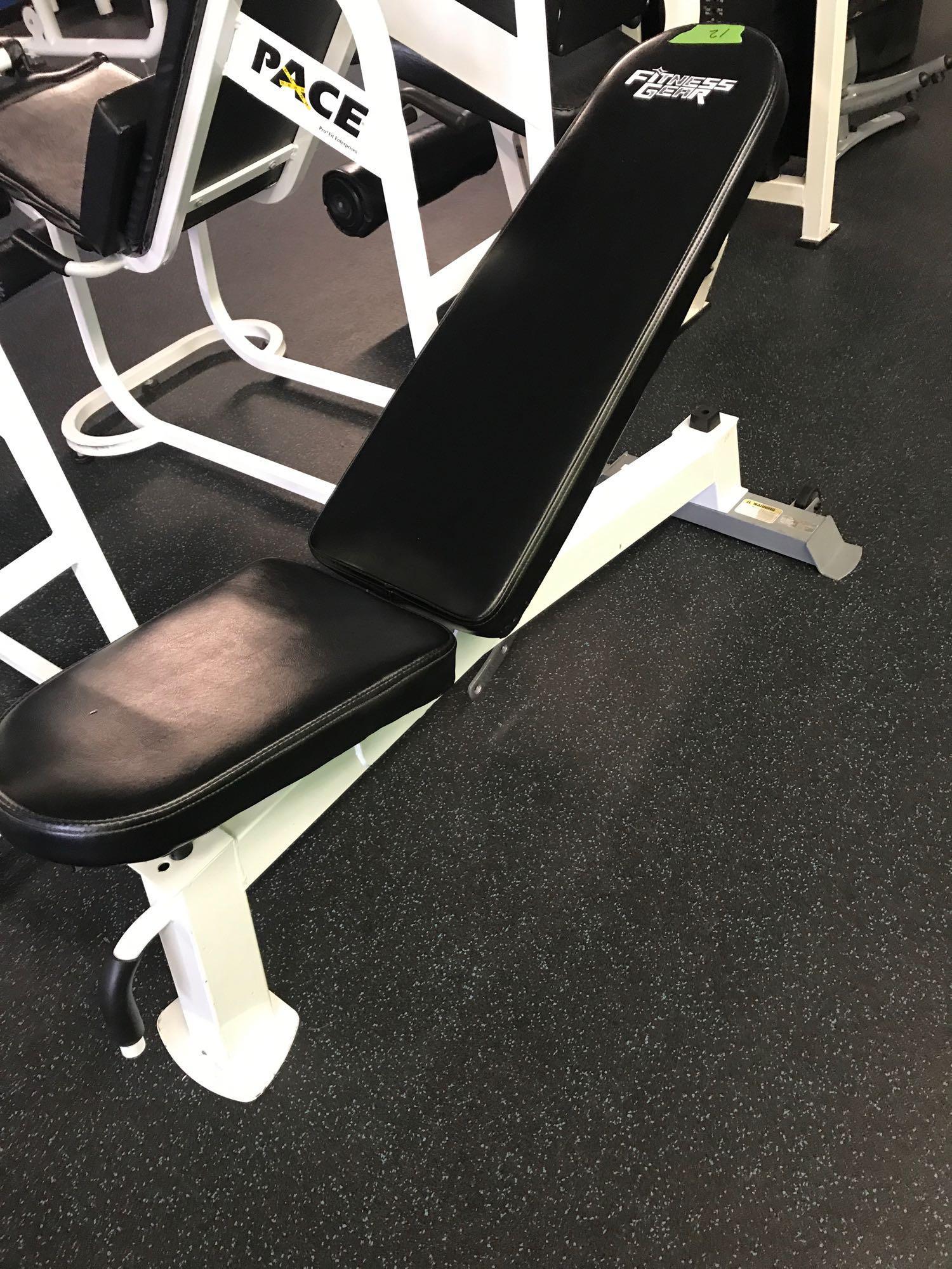 Fitness gear bench Pro UB 600 Proxibid