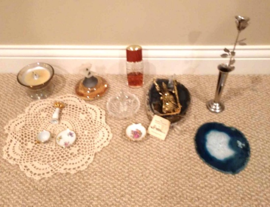 Decorative item Lot see pictures