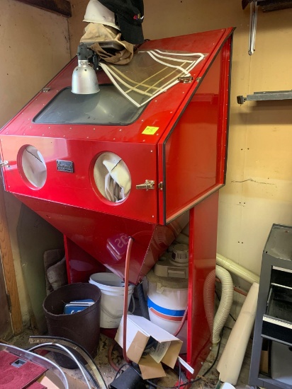 New cabinet sandblaster