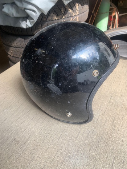 Motorcycle helmet