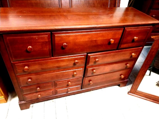 58 by 18 by 40 Vaughan Bassett dresser with mirror