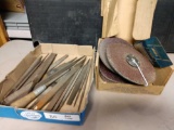 Box lot of files and grinding disc