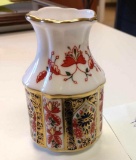 Royal crown Derby small vase