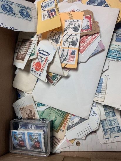 Large lot unsorted u.s. stamps