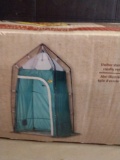 Bass pro shop shower privy shelter