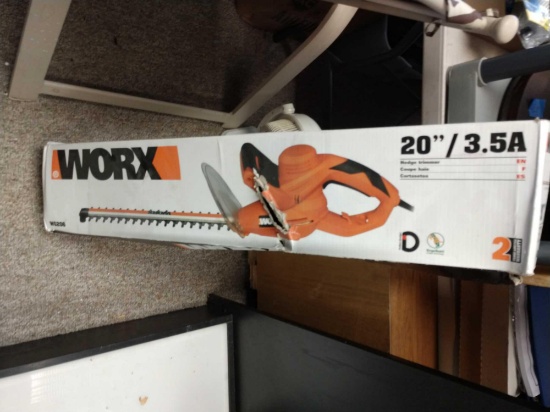 Worx 20 in hedge trimmer
